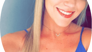 IraLira Cumshot lässt sich lecken und ficken